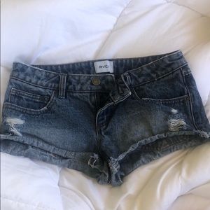 SALE! RVCA SHORTS SIZE 24